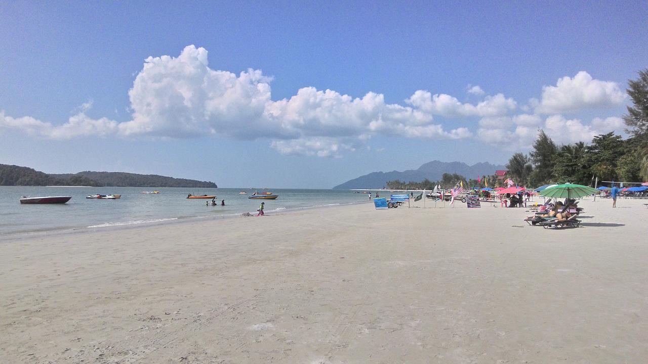 Langkawi Dormitorio Pantai Cenang  Bagian luar foto