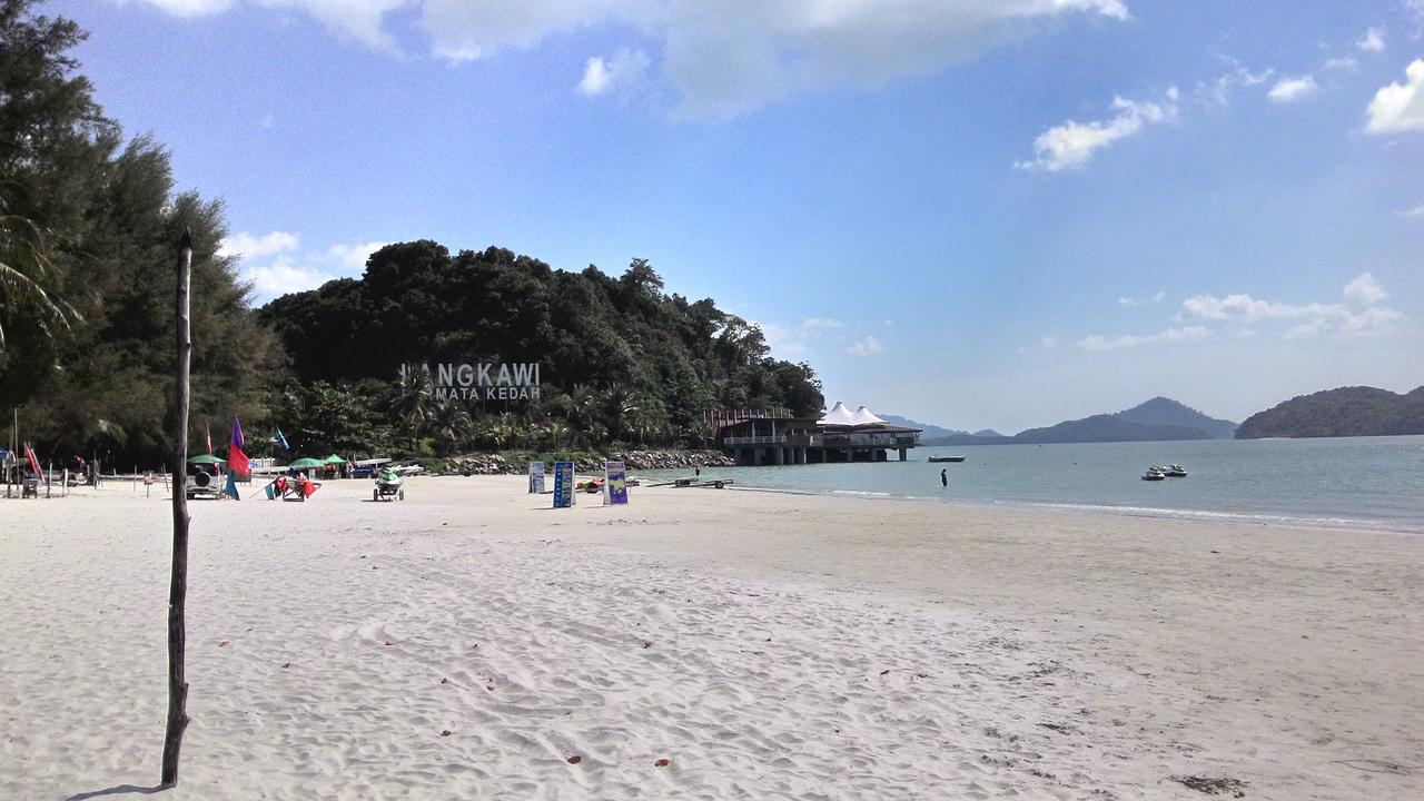 Langkawi Dormitorio Pantai Cenang  Bagian luar foto