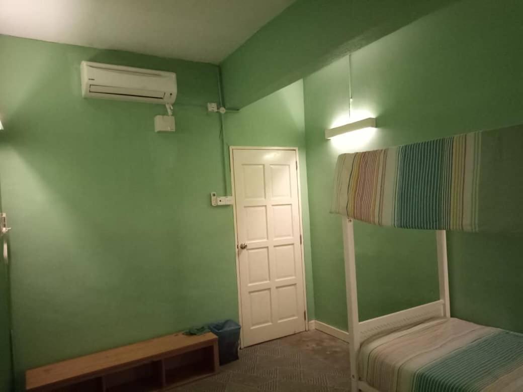 Langkawi Dormitorio Pantai Cenang  Bagian luar foto